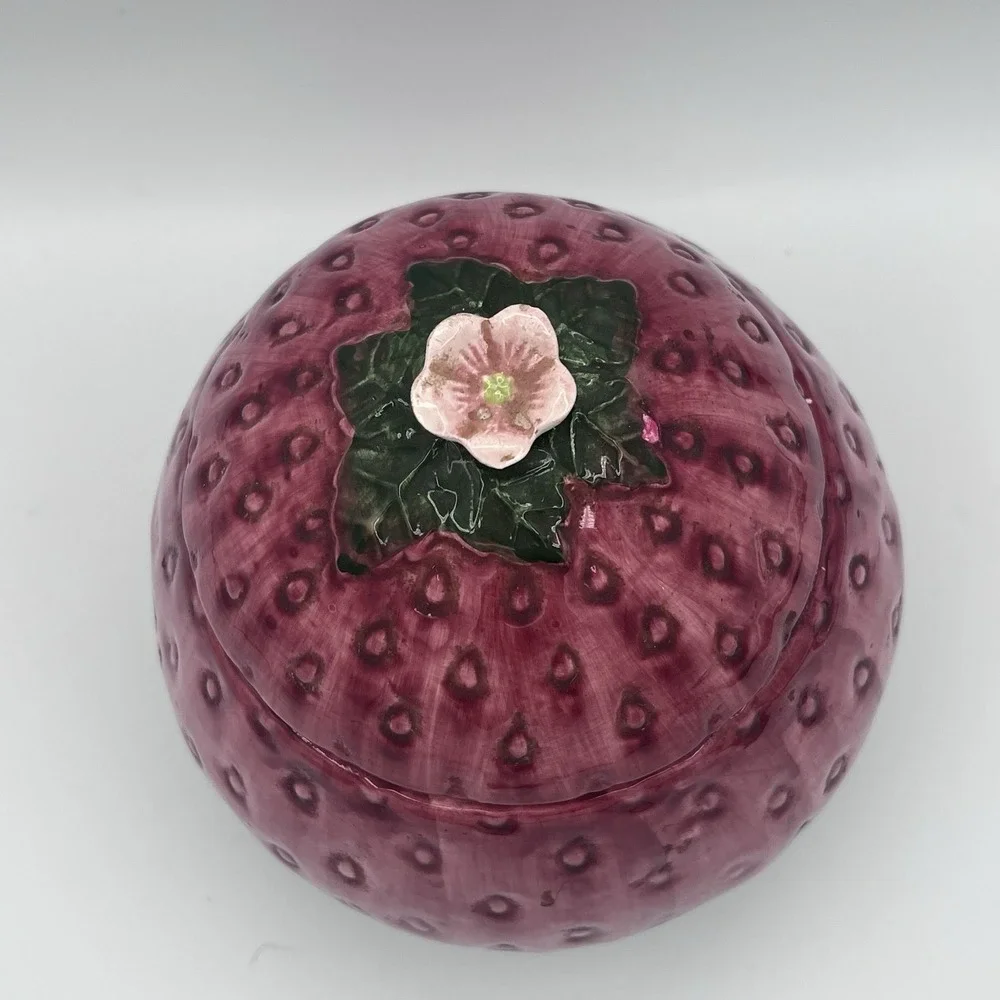 Vintage Seymour Mann Frutta Fresca Strawberry Ceramic Cookie Jar Hand Painted‎